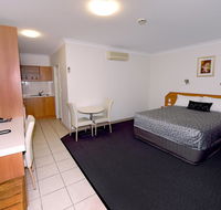 Carriers Arms Hotel Motel - Broome Tourism