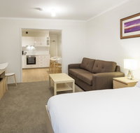 Cascades 3 Well Appointed and Central location - Broome Tourism