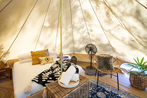 Castlemaine Gardens Luxury Glamping - Broome Tourism 3