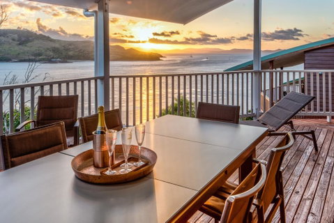 Casuarina Cove On Hamilton Island - Broome Tourism 1
