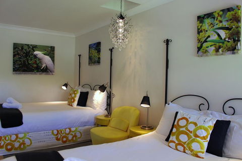 Cedar Creek Lodges - Broome Tourism 3