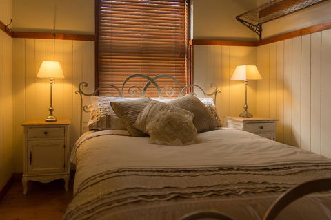 Celestial Dew Guest House, Day Spa, Retreat - Broome Tourism 1