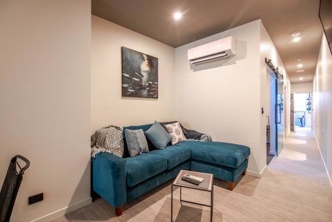 Central City Apartment - Broome Tourism 3
