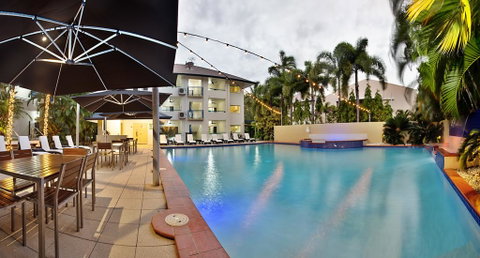 Central Plaza Port Douglas - Broome Tourism 2
