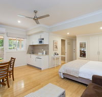 Chapel Woods Bed and Breakfast - Broome Tourism
