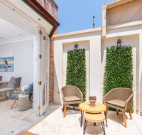 Charming Surry Hills House on Bourke - Broome Tourism