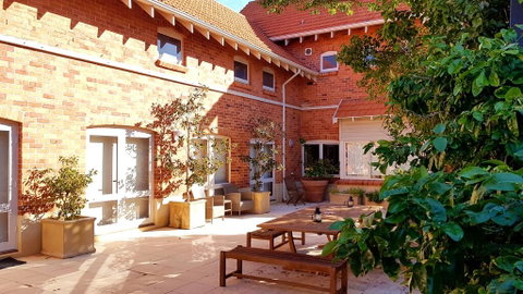 Chateau Cottesloe By The Beach - Broome Tourism 0