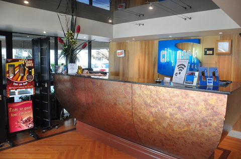 City Park Hotel - Broome Tourism 0
