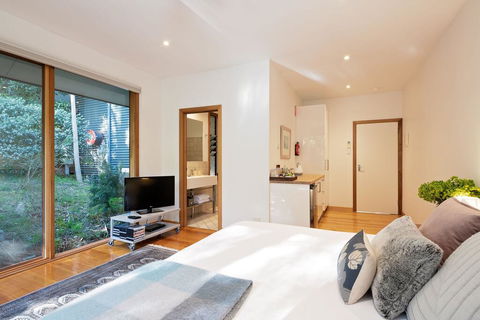 Cladich Pavilions Bed And Breakfast - Broome Tourism 3