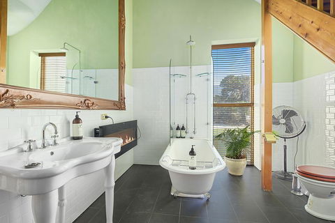Claremont House - Broome Tourism 3