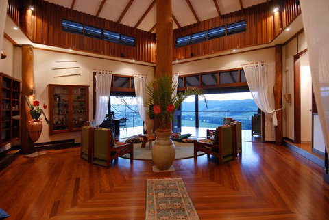 Cloud 9 - Broome Tourism 2
