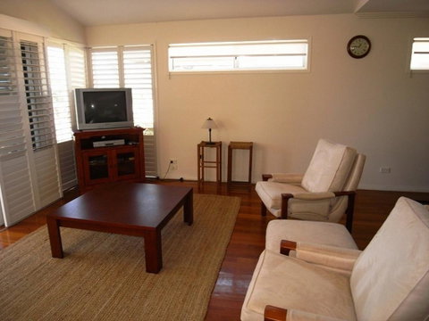Clovelly Beach Townhouse - Broome Tourism 0