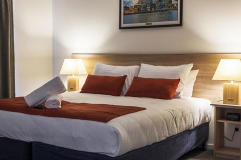 Club Maclean Motel - Broome Tourism 1