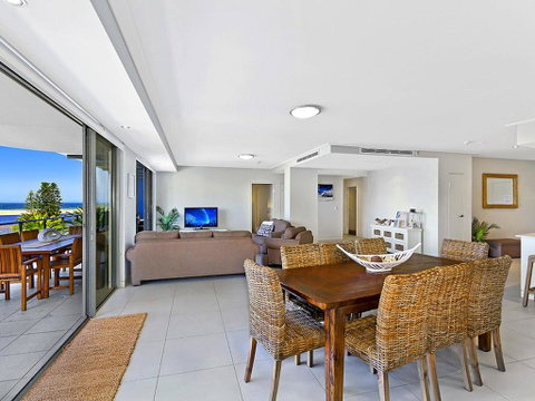 Coast Luxury Apartment 24 - Broome Tourism 2