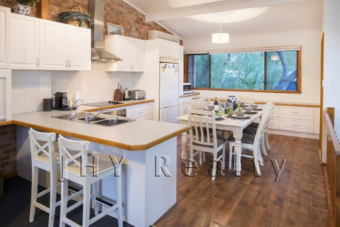 Coastal Cottage - Broome Tourism 0