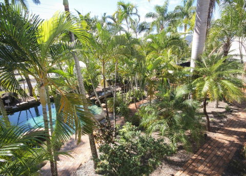 Colonial Palms Motor Inn - Broome Tourism 1