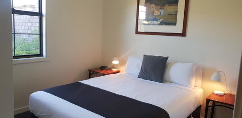 Comfort Hotel Olde Tudor - Broome Tourism 2
