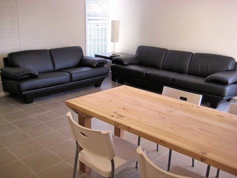 Comfy Stay Accommodation - Broome Tourism 0