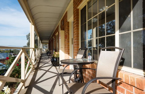 Commercial Golf Resort - Broome Tourism 2
