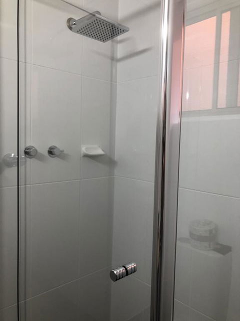 Commodore Motor Inn - Broome Tourism 1