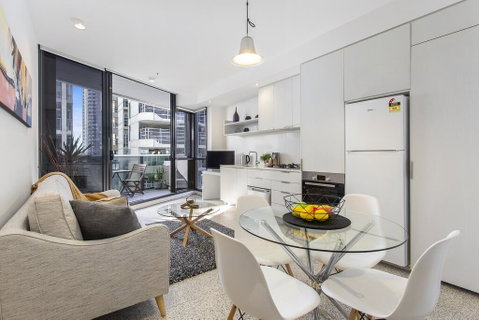 Complete Host SEE Apartments - Broome Tourism 0
