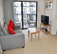 Convenient City Apartment with Pool Gym and Tennis Court - Broome Tourism