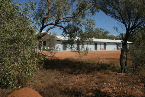 Cooper's Country Lodge - Broome Tourism 1