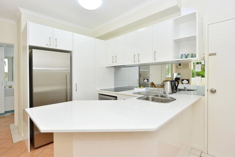 Coral Apartments Port Douglas - Broome Tourism 2