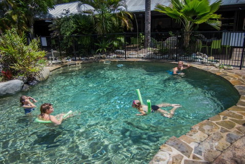 Coral Beach Lodge - Broome Tourism 1