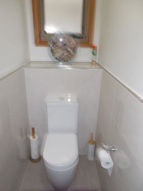 Costa Plenti Southend BnB - Broome Tourism 1