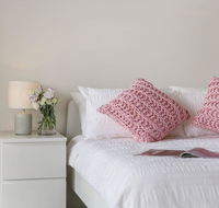Cosy 3BR Penthouse close to Westfield and Train - Broome Tourism