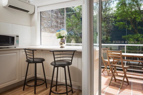 Cosy Family Apartment With Parking And Balconies - Broome Tourism 2