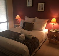 Cottage 1 Relax and Self Isolate in With Hot Tub - Broome Tourism