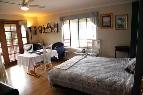 Cottage On Main - Broome Tourism 1