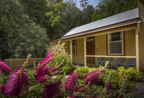 Creek Cottage - Broome Tourism 1