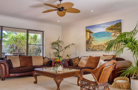 Cronulla Beach House B&B - Broome Tourism 2