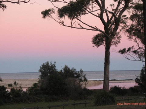 Cudmirrah Reef Cottage - Broome Tourism 0