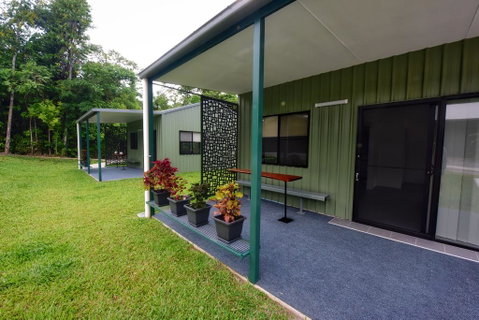 Daintree Peaks ECO Stays - Broome Tourism 3