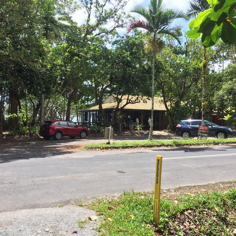 Daintree Rainforest Beach House - Broome Tourism 3