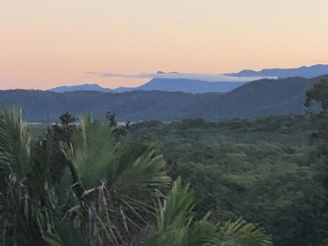 Daintree Valley Cottage - Broome Tourism 2