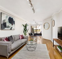 Darlinghurst One Bedroom Modern Self-Contained Apartment with parking - easy access to Sydney CBD 45 PEL - Broome Tourism
