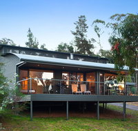 Dee Jays Studio - Broome Tourism
