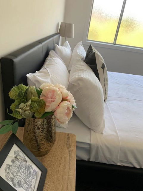 Delicate And Peaceful Bundoora Townhouse 13-R3 - Broome Tourism 3