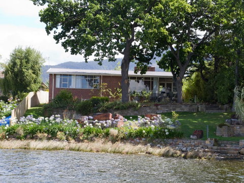 Derwent Hideaway - Broome Tourism 0