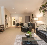 Designer Style Terrace in the heart of Surry Hills - Broome Tourism