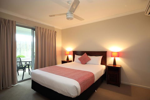 Direct Hotels - Villas On Rivergum - Broome Tourism 3