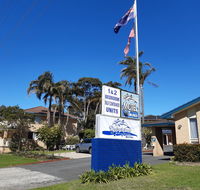 Dolphins of Mollymook Motel and Fifth Green Apartments - Broome Tourism