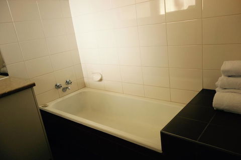 Dorset Gardens Hotel - Broome Tourism 2