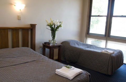 Dorset Gardens Hotel - Broome Tourism 0