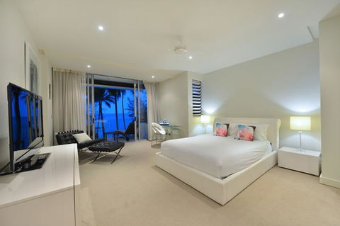 Drift Beachfront Condos - Broome Tourism 2